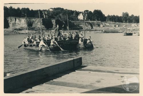 Troupe allemande dans le port de Saint-Quay-Portrieux - 1942