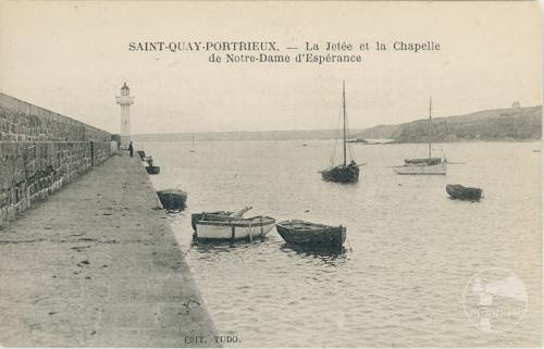 Saint-Quay-Portrieux - La jetéet et la chapelle de Notre Dame de l'Espérance