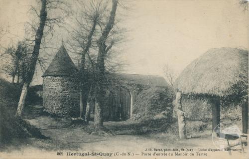 869 - Kertugal-St-Quay - Porte d'entrée du Manoir du Tertre