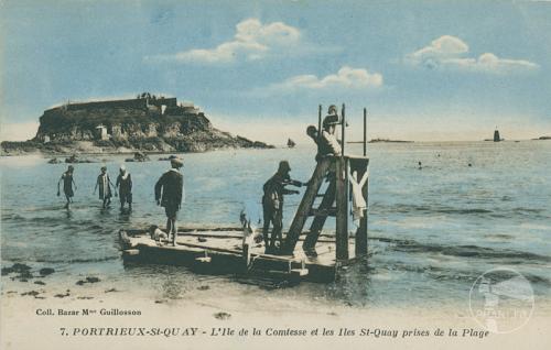 7 - Portrieux-St-Quay - L'ile de la Comtesse et les iles St-Quay prises de la plage