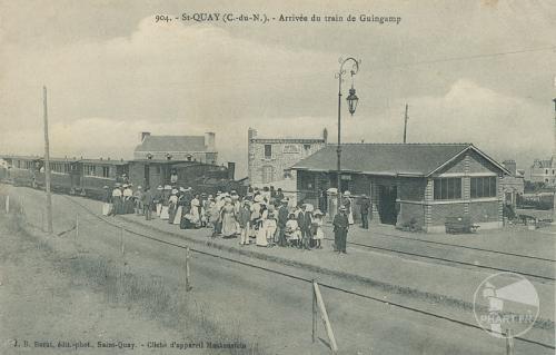 904 - St-Quay - Arrivée du train de Guingamp